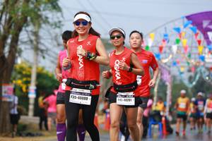 BIB: 40080, 40201
                            <button type="button" onclick="openModal(9923502)" class="btn btn-primary btn-sm float-right btn-popup" data-toggle="modal" data-target=".modal-high-quality">
                        <i class="fas fa-shopping-cart"></i> Add to Cart
                    </button>
                                            <button type="button" onclick="isThisMe(9923502, true)" class="btn btn-success btn-sm float-right btn-popup btn-isme hidden" data-toggle="tooltip" data-placement="bottom" title="นี่คือรูปของคุณใช่ไหม คลิกที่นี่เพื่อเอาเข้าอัลบั้ม">
                        <i class="fas fa-plus"></i> Add to album
                    </button>
                    <button type="button" onclick="isThisMe(9923502, false)" class="btn btn-warning btn-sm float-right btn-popup btn-isnotme hidden">
                        <i class="fas fa-ban"></i> Remove from album
                    </button>